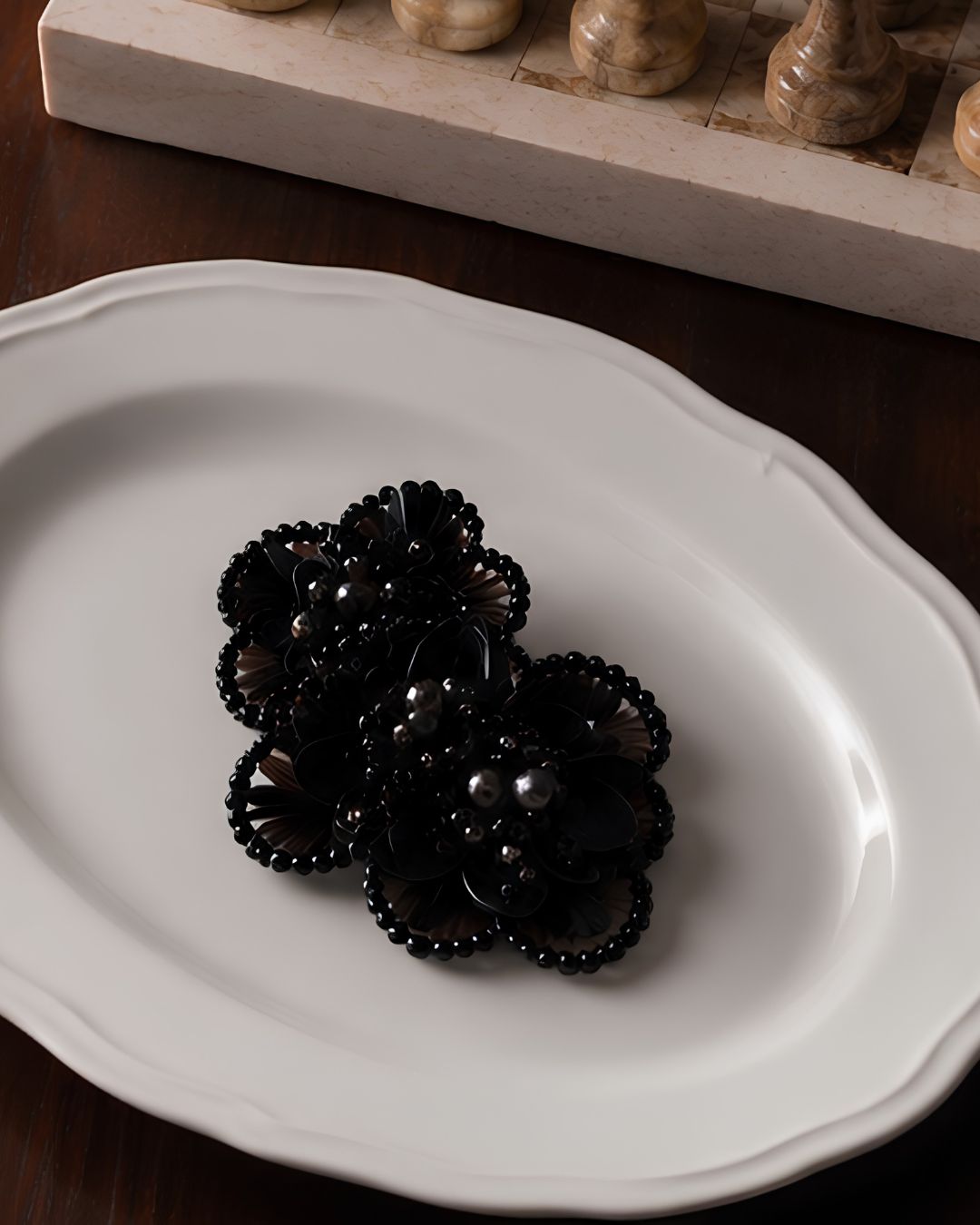 MAGNETIC BROOCH